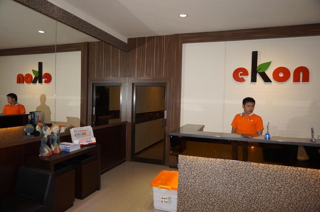 Ekon Hotel Yogyakarta Exteriér fotografie